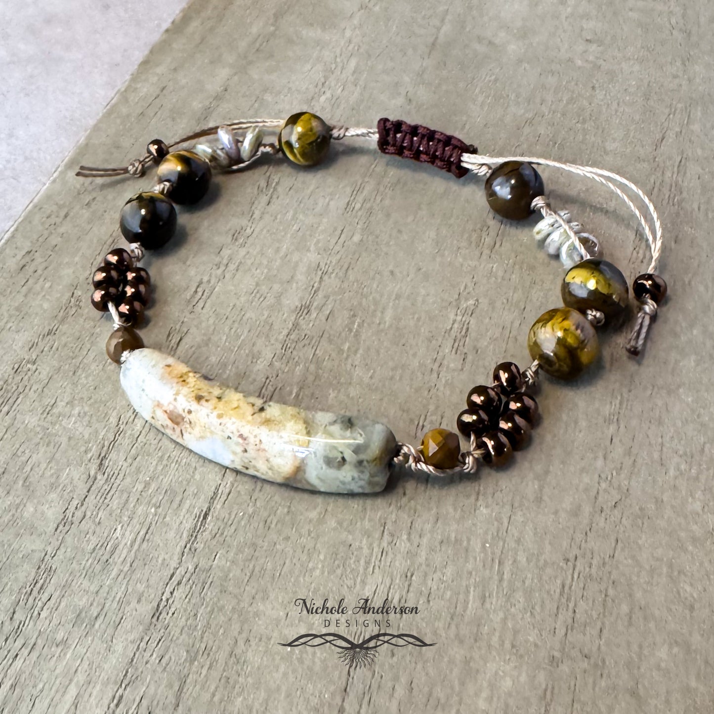 Crazy Lace Agate & Tiger Eye Bracelet, Adjustable from 7" to 10½ inches.
