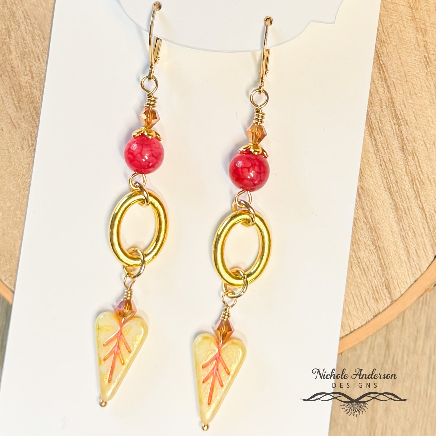 Heart Leaf Lemon Chiffon Czech Earrings